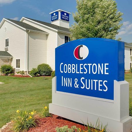 Cobblestone Inn & Suites - Clintonville Kültér fotó