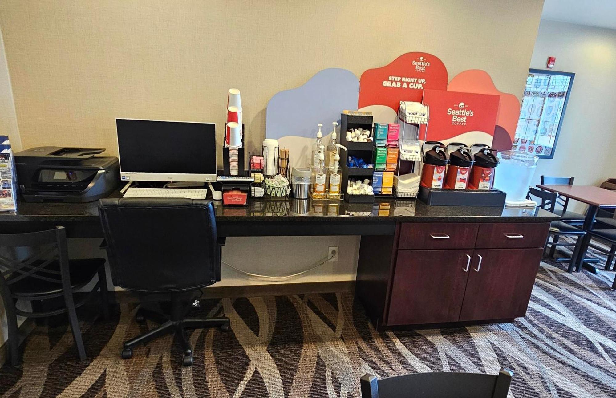 Cobblestone Inn & Suites - Clintonville Kültér fotó